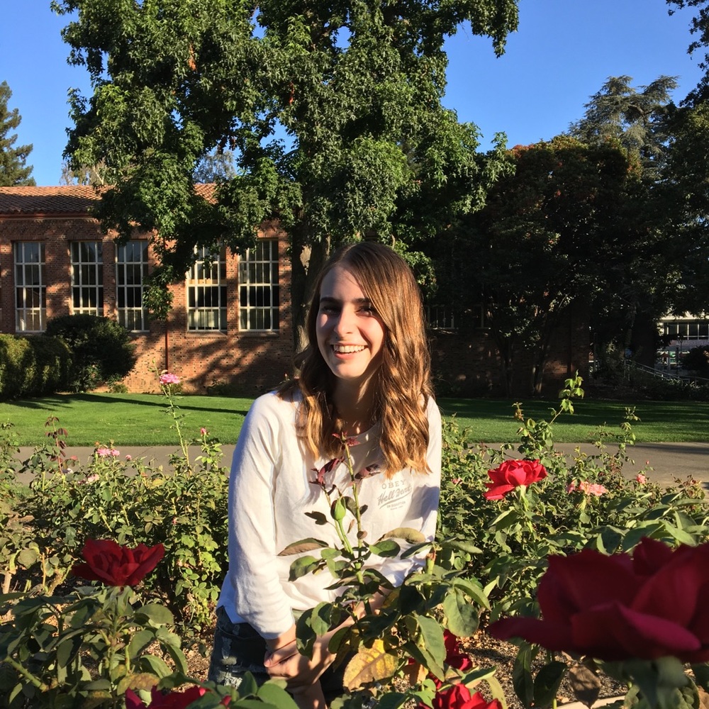 Meet your Posher, Carly